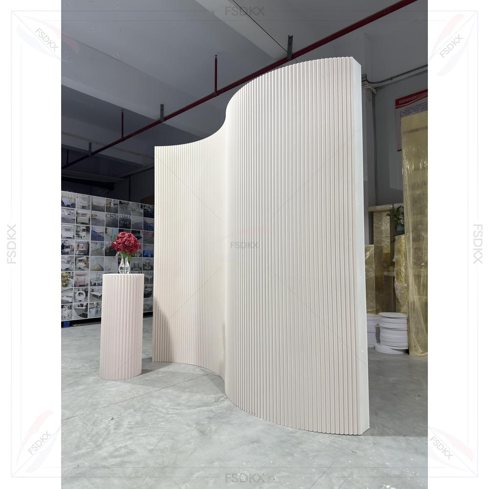 새로운 디자인 PVC 웨딩 배경막 흰색 맞춤형 스타일  - Supplier Wedding 리뷰 및 가격